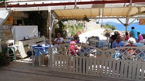 Alonissos restaurants, To Fanari restaurant in Steni Vala