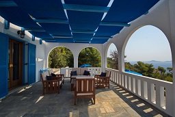 Aegean Blue Villa Patit�rion beach Alonissos in Greece