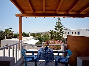 Pavlos Place in Antiparos Town
