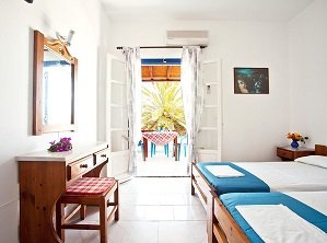 Pavlos Place in Antiparos Town