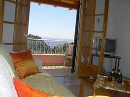 Corfu Hotels, Paleokastritsa Ipsia Apartments