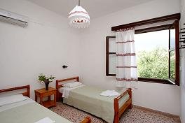 Dolphin Apartments, Frangokastello