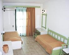 Elpida Hotel in Istro