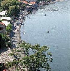 Lesbos Hotels, Pension The Schoolmistress with the Golden Eyes