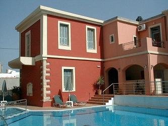 Philoxenia Apartments in Panormos