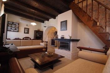 Samonas Traditional Settlement on Crete - One Bedroom Villa Fliskouni, Crete.