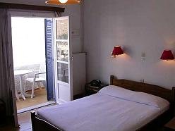 Serifos Hotel Naias