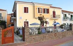 Toula Apartments, Petra, Lesbos