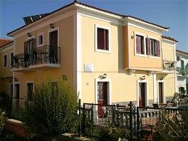 Toula Apartments, Petra, Lesbos