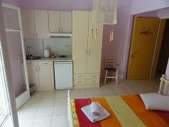 Corfu, Bella Vista Hotel & Studios in Benitses