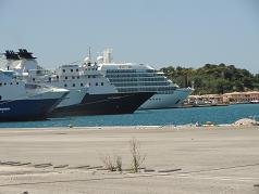 Corfu ferries, Corfu veerboten