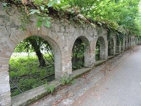 Corfu Town, Mon Repos, aquaduct