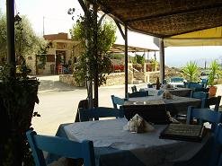 Ta Aptera Taverna in Megala Chorafia, Crete, Kreta.