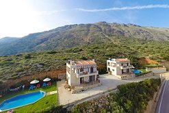 Private villas in Triopetra, Agios Pavlos on Crete