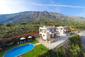 Private villas in Triopetra, Agios Pavlos on Crete