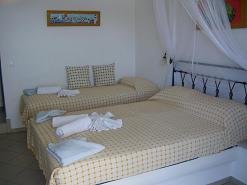 Dolphin Apartments in Antiparos