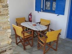 Dolphin Apartments in Antiparos