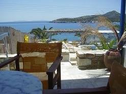 Dolphin Apartments in Antiparos