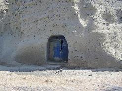 Kouloumpos Beach Santorini