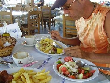 Antiparos Makis Restaurant