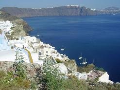 Oia in Santorini