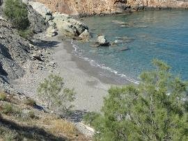 Folegandros, Karavostasis, Vardia Beach