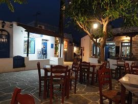 Folegandros, Chora, To Asygrito Taverna