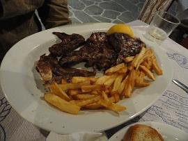 Folegandros, Chora, To Asygrito Taverna