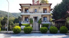 En Iko Christianna in Olympiada, Halkidiki