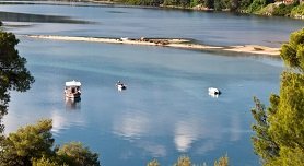 Vrahos House Apartments, Livari beach in Vourvourou, Halkidiki