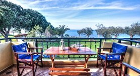 Anna Karra Studios & Apartments, Vourvourou beach in Vourvourou, Halkidiki