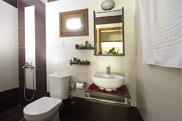 Zinozis Beach Apartments, Vourvourou beach in Vourvourou, Halkidiki