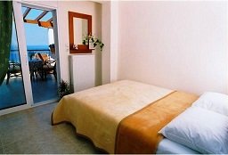 Phillis Maisonettes in Kallithea, Halkidiki