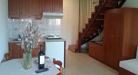 Phillis Maisonettes in Kallithea, Halkidiki