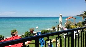 Iris Apartments in Skala Fourkas, Halkidiki