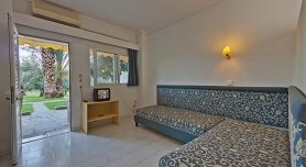 Mendi Hotel in Kalandra beach, Halkidiki