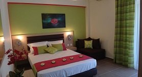 Leonidas Studio Apartments in Mola Kalyva, Halkidiki