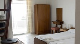 Dias Apartments in Mola Kalyva, Halkidiki