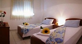 Apartments Noulis in Polychrono, Halkidiki