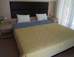 Maria Apartments in Paralia Dionysiou, Halkidiki