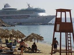 Agios Stefanos Beach in Mykonos