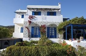 Dolphin Apartments in Antiparos