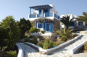Dolphin Apartments in Antiparos