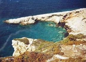 Rocks along the coastline of Donoussa