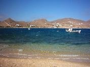 Het kleine dorpsstrand