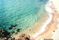 De zee bij Platis Gialos.