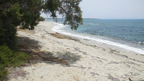 Kastraki beach