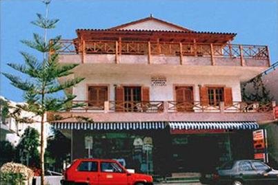 Zorbas Apartments & studios Agia Pelagia Crete