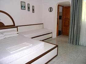 Panorama Apartments - Livadia Tilos