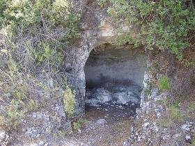 Samos, Ireon, Papa Beach